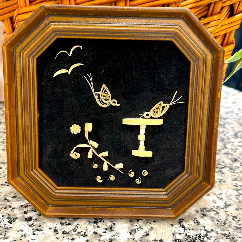 Quilling bird scene